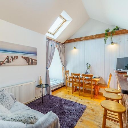 Апартаменты Klimatyczny Apartament Przy Bulwarze Optima Колобжег Экстерьер фото